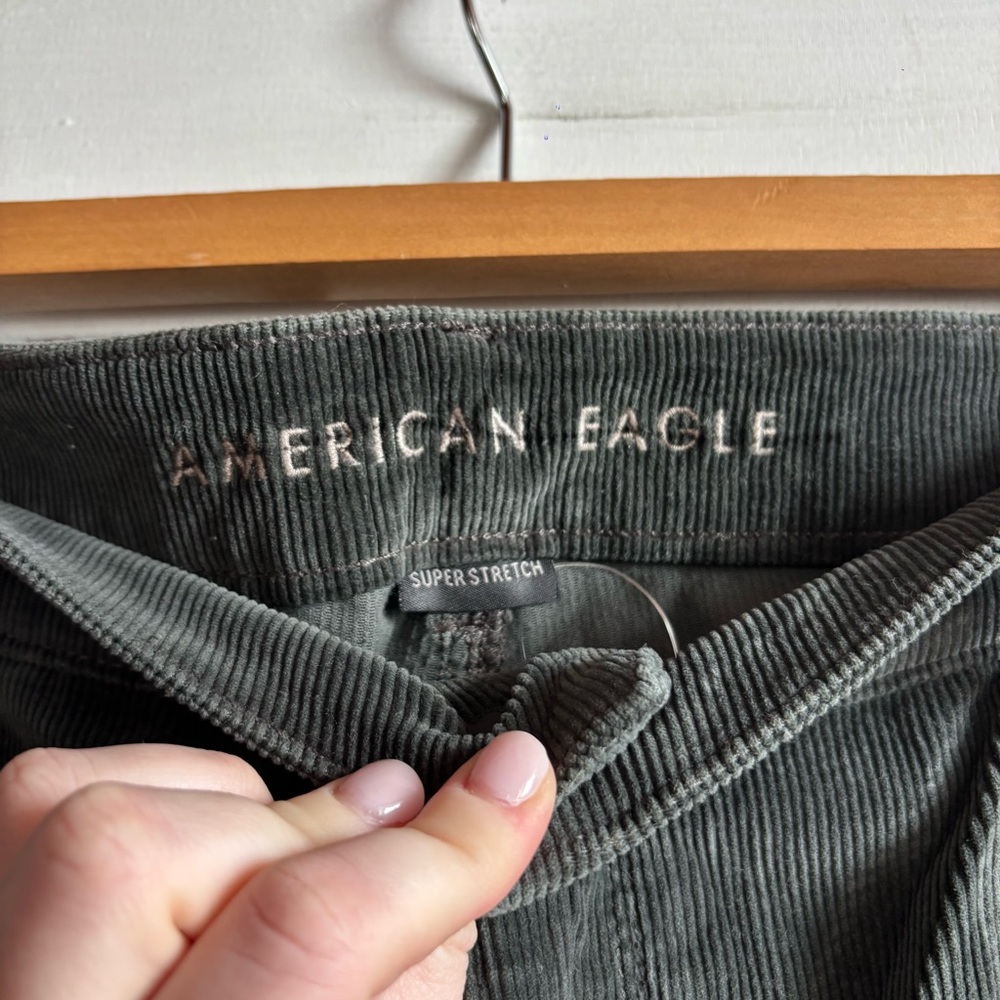 American Eagle Hi-Rise Flare Corduroy Pants - Picture 8 of 10